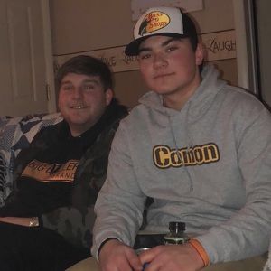 Meet your Posher, Zac